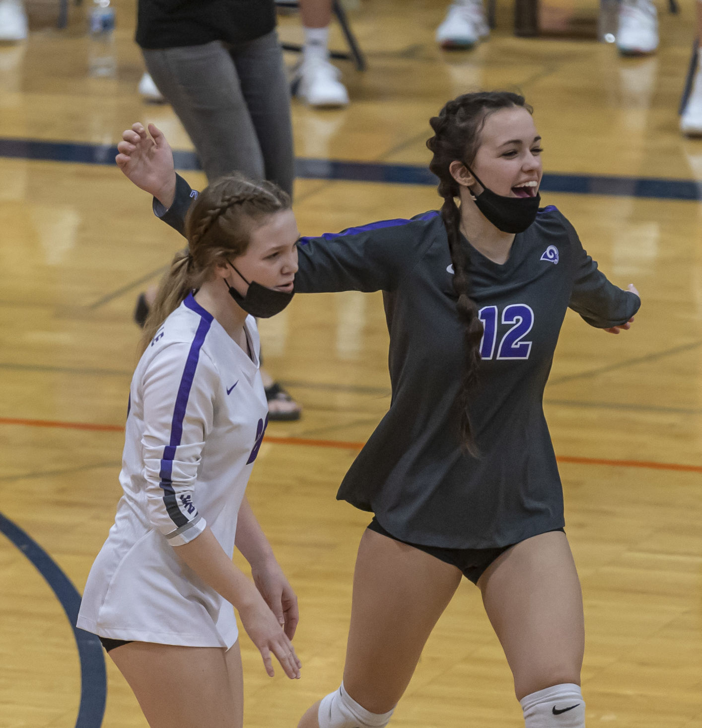Shelbyville at St Teresa volleyball gallery 11 041521.JPG